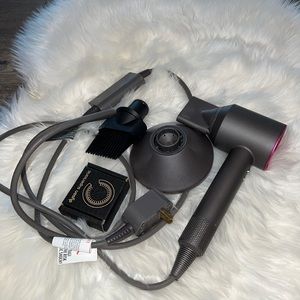 Dyson Supersonic Hair Dryer with Attachments.  like new